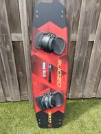 Ozone code v1 kiteboard, Watersport en Boten, Kitesurfen, Twintip, Ophalen, Gebruikt