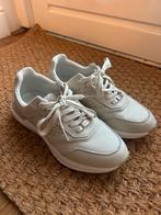 Calvin Klein Sneakers - Maat 39 - Zo goed als nieuw!, Ophalen of Verzenden, Zo goed als nieuw, Wit, Sneakers of Gympen