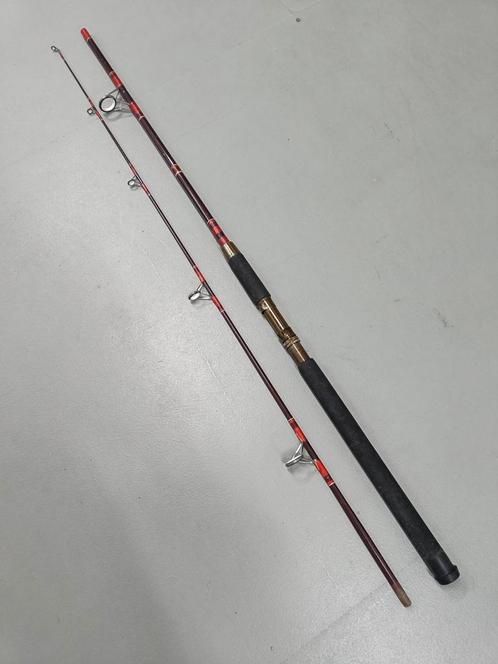 Mooie klassieke spinhengel 2.50m 2-del. Fiberglass, tot 50gr, Watersport en Boten, Hengelsport | Roofvissen, Zo goed als nieuw