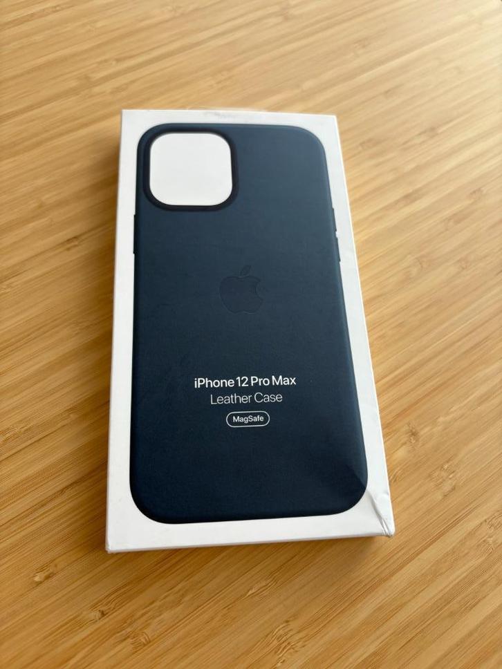 Apple Iphone 12 Pro Max Leather Case MagSafe, Telecommunicatie, Mobiele telefoons | Hoesjes en Frontjes | Apple iPhone, Zo goed als nieuw