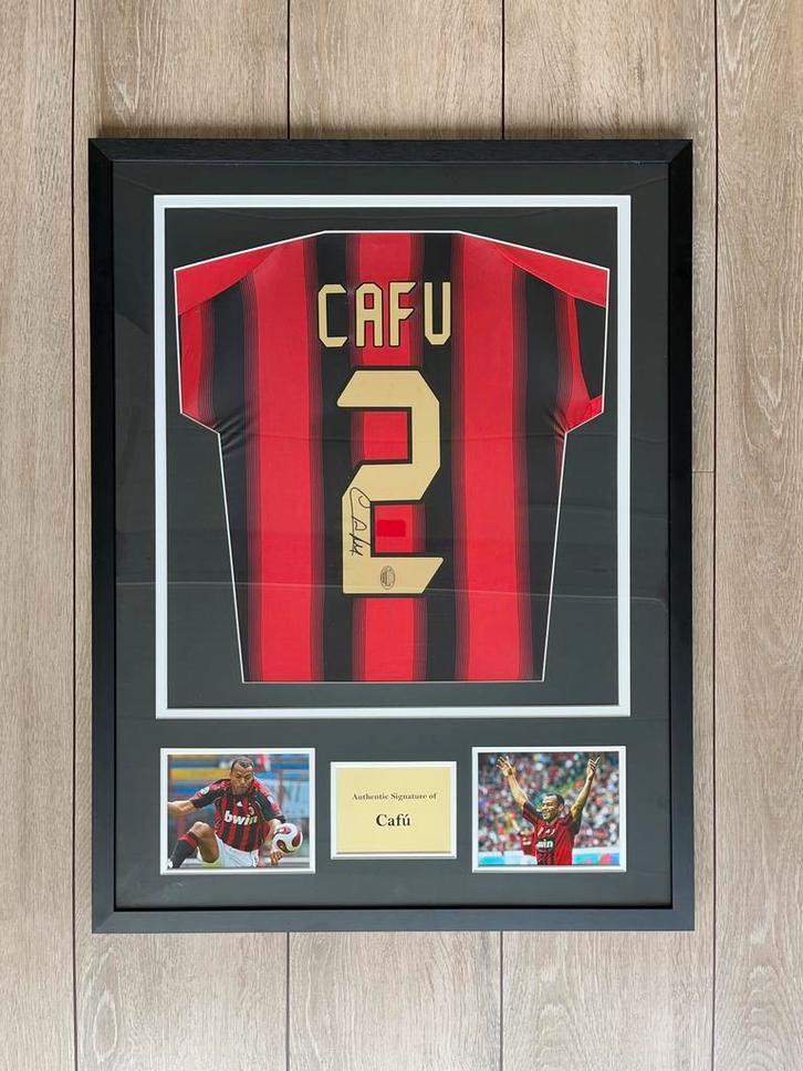 Gesigneerd, Cafú, Ingelijst Shirt incl coa, Verzamelen, Sportartikelen en Voetbal, Zo goed als nieuw, Shirt, Buitenlandse clubs