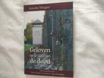 Geloven op de rand van de dood, Ophalen of Verzenden, Zo goed als nieuw