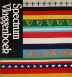 Spectrum Vlaggenboek, Boeken, Ophalen of Verzenden, 20e eeuw of later, Zo goed als nieuw, Europa