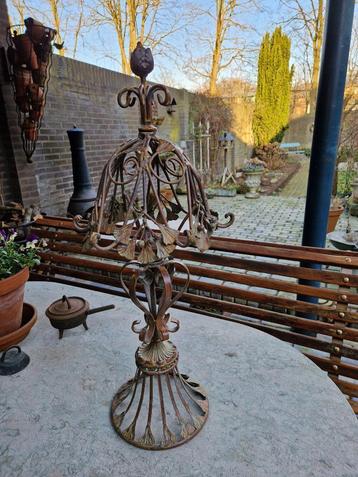 mooie smeedijzeren kandelaar - brocante kandelaar beschikbaar voor biedingen