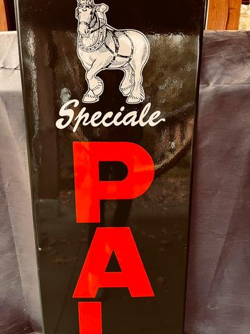 Emaile reclamebord beschikbaar voor biedingen