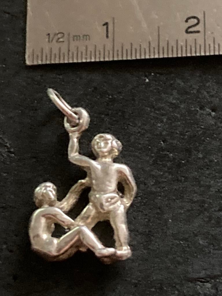 Zilveren kettinghanger / bedel  - Tweeling -, Verzenden, Nieuw, Zilver, Zilver