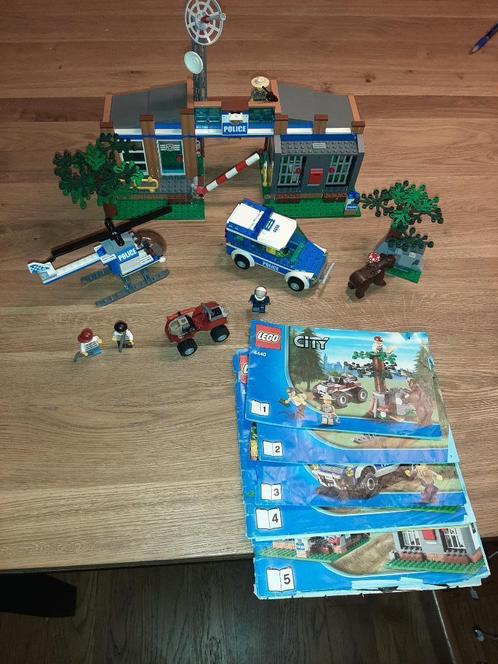 Lego City 4440 bospolitiebureau, Kinderen en Baby's, Speelgoed | Duplo en Lego, Gebruikt, Lego, Complete set, Ophalen of Verzenden