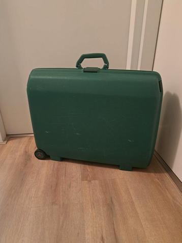 Nette Samsonite koffer beschikbaar voor biedingen