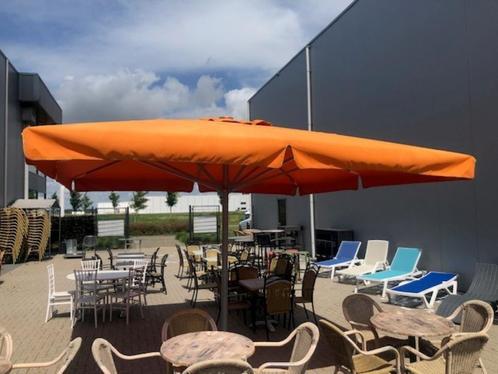 Gebruikte parasol 400x400 cm, Zakelijke goederen, Horeca | Meubilair en Inrichting, Meubilair, Gebruikt, Moet nu weg, Ophalen