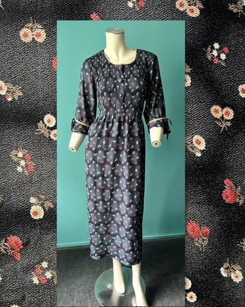Vintage jaren 70 maxi-jurk grijs met bloemetjes 1 maat beschikbaar voor biedingen