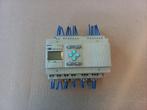 Omron plc zen-20c1dt-d-v2, Hobby en Vrije tijd, Elektronica-componenten, Ophalen of Verzenden, Zo goed als nieuw
