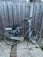 Batavus e-bike met nieuwe accu – framemaat 57 – rijdt goed, Fietsen en Brommers, Fietsen | Heren | Herenfietsen, Ophalen, Gebruikt