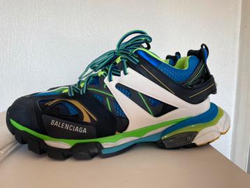 Balenciaga Track maat 45 beschikbaar voor biedingen
