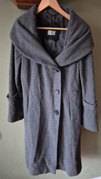 Fuchs Schmitt grijze wollen mantel zgan mt 42, Kleding | Dames, Maat 42/44 (L), Ophalen of Verzenden, Zo goed als nieuw, Fuchs Schmitt