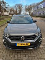 Volkswagen T-roc Automaat R line DSG panorama, Auto's, Volkswagen, Zwart, Particulier, Adaptive Cruise Control, Leder en Alcantara