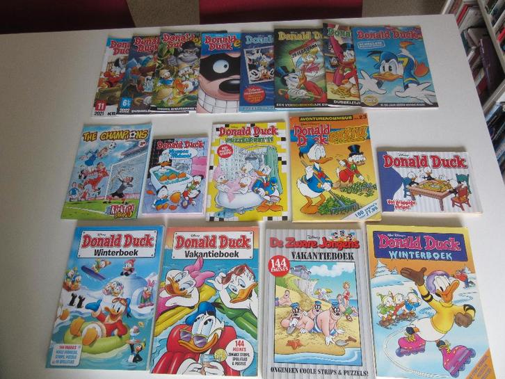 Donald Duck Pretpakket Lekker Ducken DD album sinterklaas, Boeken, Stripboeken, Zo goed als nieuw, Meerdere stripboeken, Ophalen of Verzenden