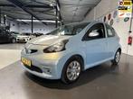 Toyota Aygo 1.0-12V Sport/Airco/Elec ramen/Apk nieuw bij afl, Voorwielaandrijving, Gebruikt, 68 pk, Origineel Nederlands