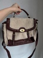 Vintage beige teddy borg stof messenger style schouder tas, Sieraden, Tassen en Uiterlijk, Tassen | Damestassen, Vintage, Schoudertasje