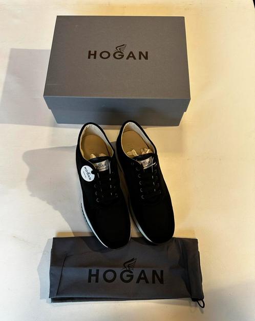 Zwarte sneakers van Hogan. Maat 7,5. Nieuw, Kleding | Heren, Schoenen, Nieuw, Sneakers of Gympen, Zwart, Ophalen of Verzenden