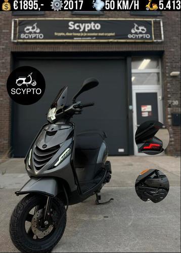 Piaggio Zip | 2017 | RDW GEKEURD | FULL OPTION | BROM | beschikbaar voor biedingen