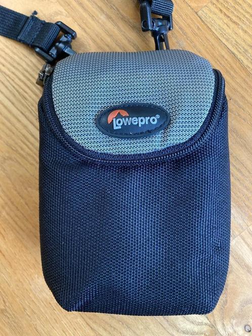 Cameratasje Lowepro zwart voor compact camera maat 88, Audio, Tv en Foto, Fotografie | Fototassen, Zo goed als nieuw, Overige typen