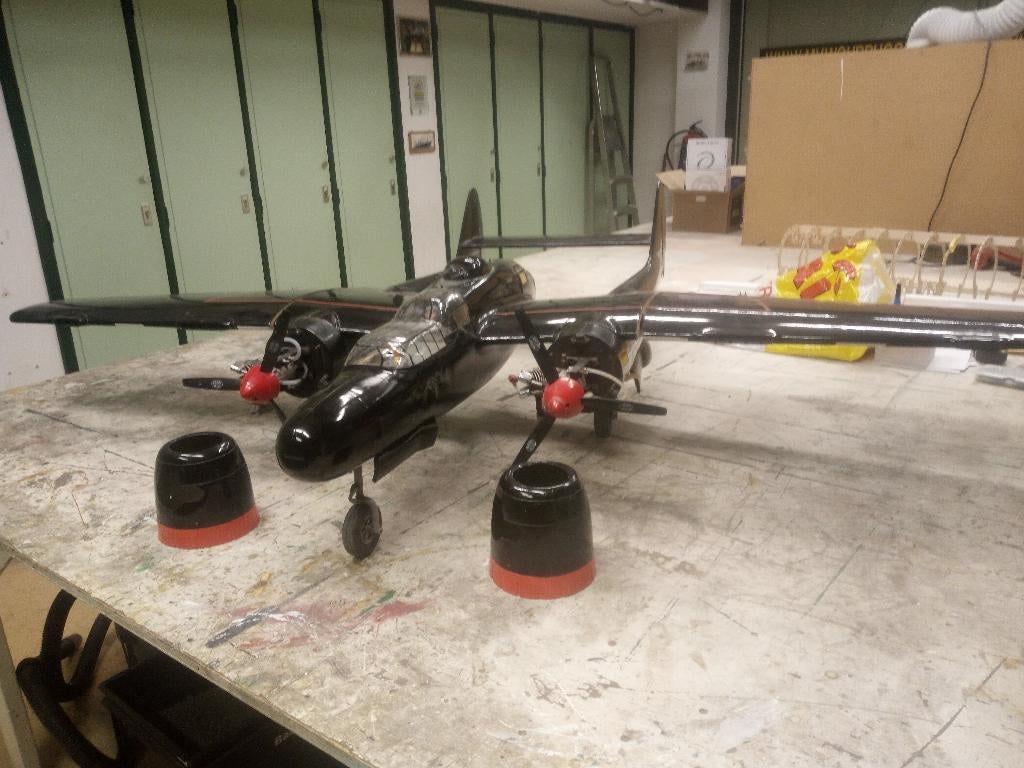 black widow te koop, Hobby en Vrije tijd, Modelbouw | Radiografisch | Vliegtuigen, Gebruikt, Overige typen, Ophalen