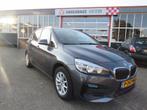 BMW 2 Serie TOURER 218I ACTIVE TOURER CORPORATE LEASE EDITIO, Origineel Nederlands, Te koop, Zilver of Grijs, 5 stoelen