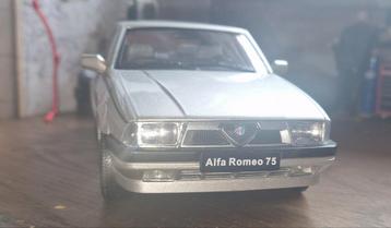 Alfa romeo 75 tripple9 beschikbaar voor biedingen