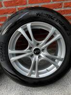 Te koop 4 originele Kia 17 “winterbanden met velgen, Auto-onderdelen, Ophalen, Gebruikt, Banden en Velgen, 17 inch