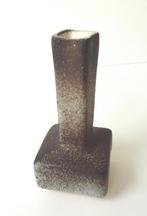 Keramiek blokvaas bruin lange hals van Woerden 3312-k, Antiek en Kunst, Antiek | Keramiek en Aardewerk, Ophalen of Verzenden