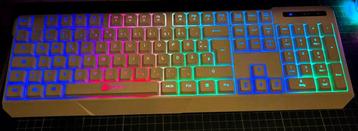 KLIM draadloos gaming toetsenbord (DE) zo goed als nieuw beschikbaar voor biedingen