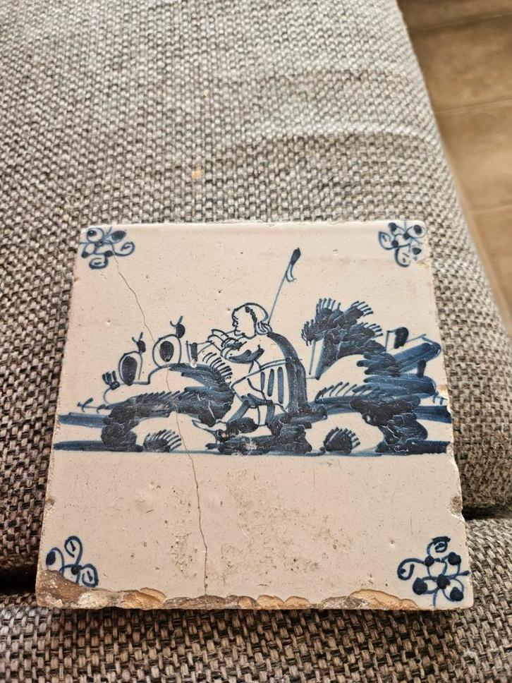 Antieke  Wandtegel met Blauwe Decoratie, Antiek en Kunst, Antiek | Wandborden en Tegels, Ophalen of Verzenden