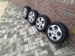 Hankook Winterbanden Kia Picanto 4x100, Auto-onderdelen, Banden en Velgen, Ophalen, 14 inch, Gebruikt, Banden en Velgen