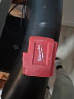 Milwaukee M18 Oplader - Adapter, Ophalen of Verzenden, Gebruikt