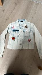Stoere spijkerjas mt134/140, Kinderen en Baby's, Kinderkleding | Maat 134, Ophalen of Verzenden, Zo goed als nieuw, Meisje, Jas