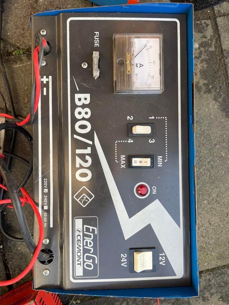 Tk 2 x acculader, Auto-onderdelen, Accu's en Toebehoren, Ophalen, Gebruikt