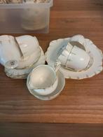 Royal Albert Crown china 6 persoons, Antiek en Kunst, Ophalen of Verzenden