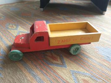 Okwa Waddinxveen kiepwagen zand en grint beschikbaar voor biedingen