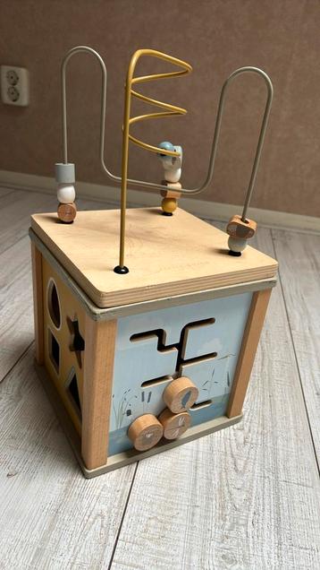 Little dutch kubus van little goose beschikbaar voor biedingen