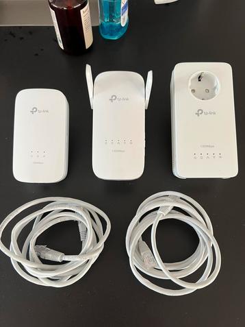 TP link, set van 3 wifi beschikbaar voor biedingen