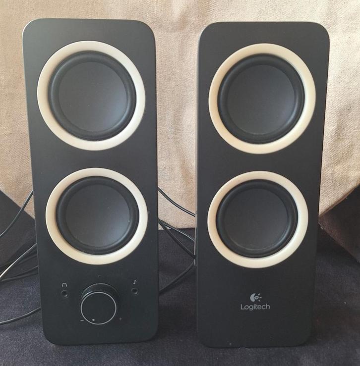 Logitech Z200 stereo PC-luidsprekers, Computers en Software, Pc speakers, Gebruikt, Overige typen, Ophalen of Verzenden