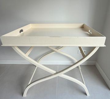 Crème Witte Bijzettafel met Opvouwbare Standaard beschikbaar voor biedingen