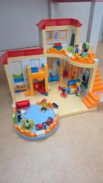 Playmobile kinderdagverblijf 5567 en uitbreiding 5570, Ophalen