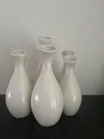 Witte Vazen Set -7 stuks. Tulpenvaas., Wit, Aardewerk of Porselein, Ophalen of Verzenden, Zo goed als nieuw