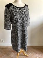 Maison Scotch: Mooie  jurk met dierenprint. Maat L, Zwart, Maat 42/44 (L), Zo goed als nieuw, Knielengte