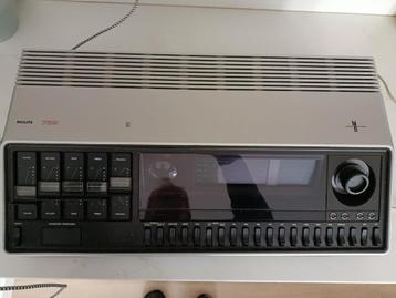 Philips 752 radio vintage klasse beschikbaar voor biedingen