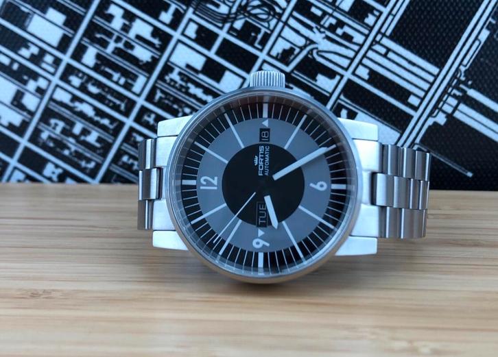 FULL SET Fortis Spacematic Classic Grijs Automatic Horloge, Sieraden, Tassen en Uiterlijk, Horloges | Kinderen, Gebruikt, Jongen of Meisje