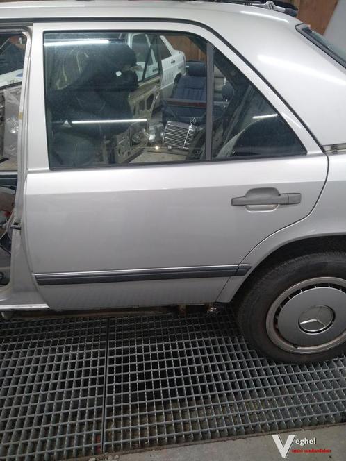 Mercedes w124 deur la  sedan 735 kleur code, Auto-onderdelen, Carrosserie en Plaatwerk, Deur, Gebruikt, Ophalen