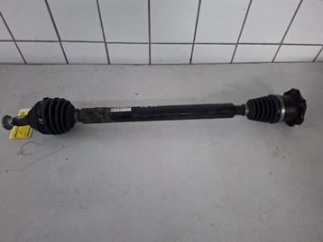 Aandrijfas rechts-voor van een Volkswagen Polo beschikbaar voor biedingen