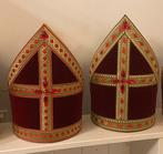 Sinterklaas mijters 4x Nieuw!!! (bordeaux rood) maat 59cm., Ophalen of Verzenden, Nieuw
